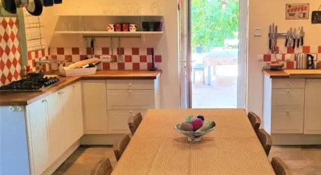 La Petite Auberge, Prenota Ostello Lalinde Red Perigord
