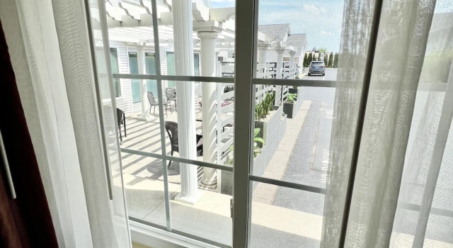 Четырёхместный номер Deluxe Court Plaza Inn & Suites of Mackinaw