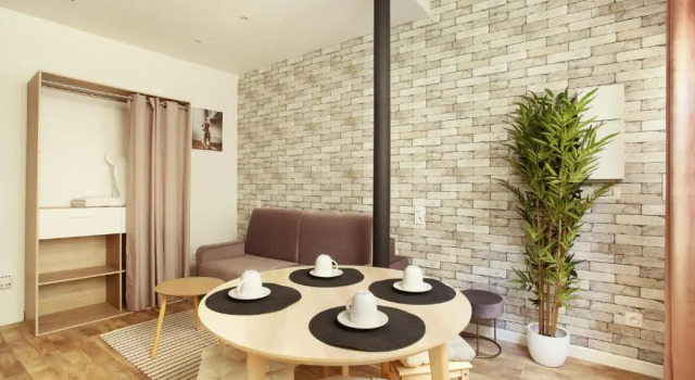 Студия Superior Rent a Room - Residence Charon