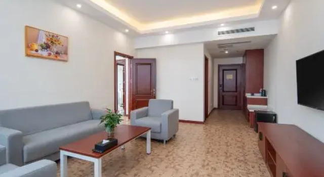 Люкс Comfort Zhongqi Hotel (Jiaozhou Shanghe Demonstration Zone)