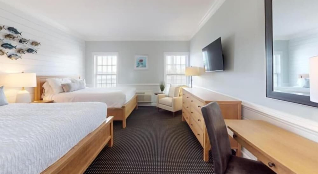 Standard Vierer Zimmer mit Blick auf den Park Smithfield Station
