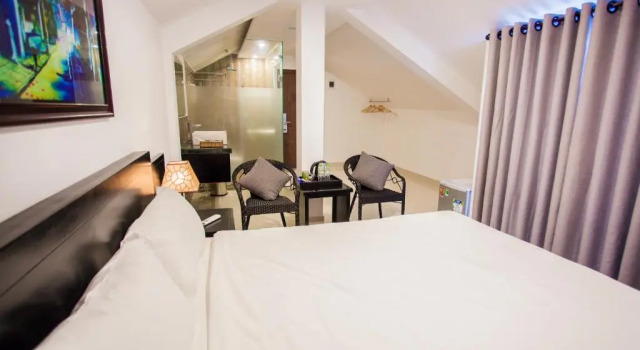 Двухместный номер Standard Мансарда с балконом и с видом на реку Riverside White House Boutique Hotel