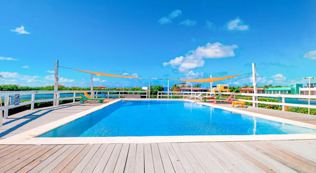 Suite I302 at Mara Laguna Gold Standard Certified, Buchen Sie Hotel Hotels in Provinz Belize mit Pool, Schwimmbad