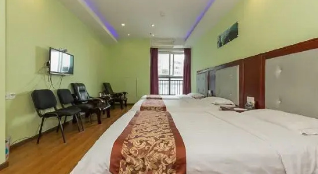 998 Business Hotel