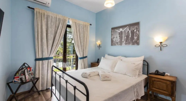 Двухместный номер Classic Theatro Hotel Odysseon