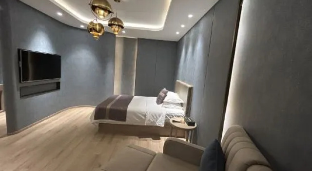 Семейный люкс Grand Madison Hotel Linfen