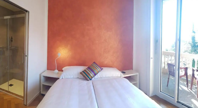 Номер Business @ Home Hotel Locarno