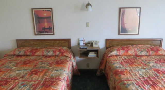 The Golden Door Motel, Book Motel Hoteller i Missouri med pool, Swimmingpool