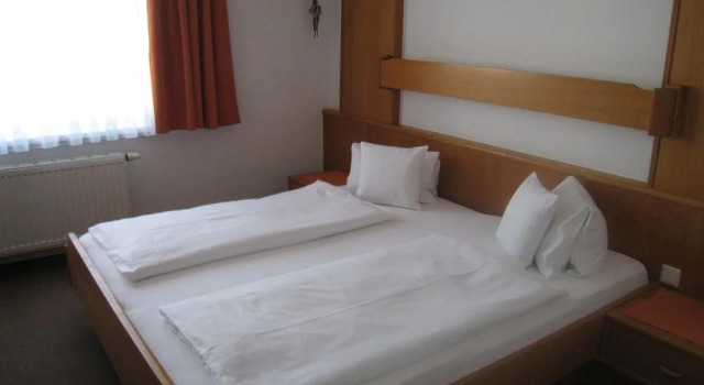 Pension Schmidt, Book Hotel Podersdorf am See 