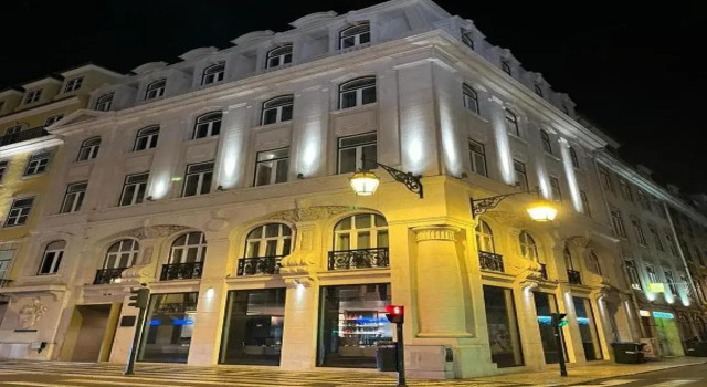 Golden Lisbon Hotel, Забронировать Отель Отели Лиссабона 4 звезды, рядом с Graça Church, 4*