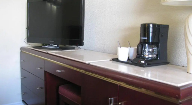 Standardní Čtyřlůžkový pokoj Motel de l'Outlet