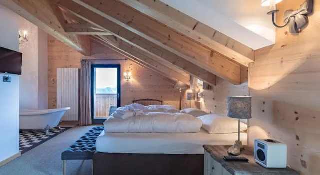 Полулюкс с балконом Rinderberg Lodge