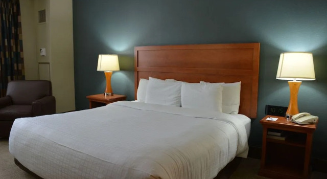 Inn at the Isle of Capri Lake Charles, Boek Hotel Hotels in Missouri met zwembad, Zwembad