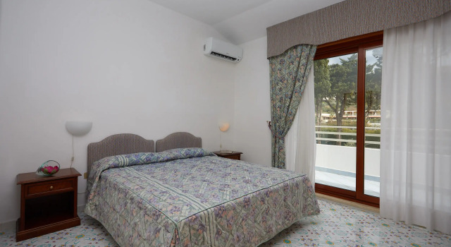 Hotel La Castellana, Book Hotel Hoteller i Belvedere Marittimo med parkering, Parkering