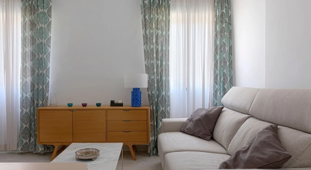 Suncity Top Flats María, Забронировать Отель Bailen-Miraflores Малага, рядом с Музей Кармен Тиссен