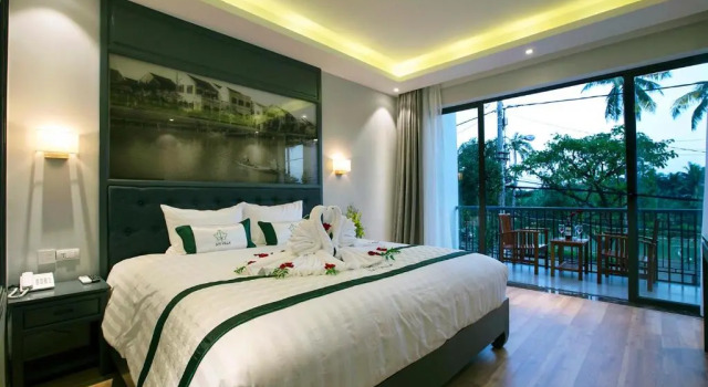 Люкс с балконом Ivy Villa