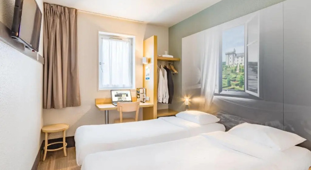 Двухместный номер Standard B&B HOTEL Tours Nord 2 La petite Arche