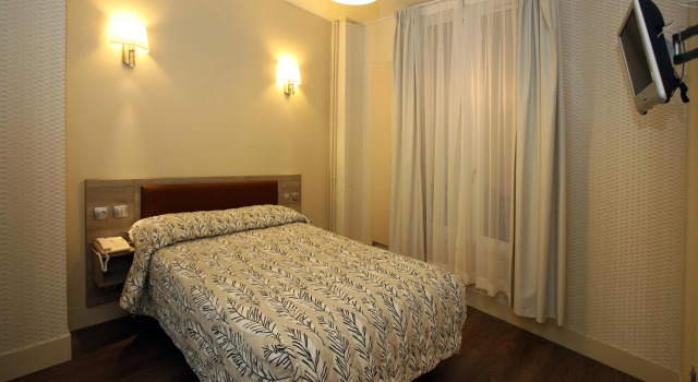 Номер Standard Hôtel Sunny