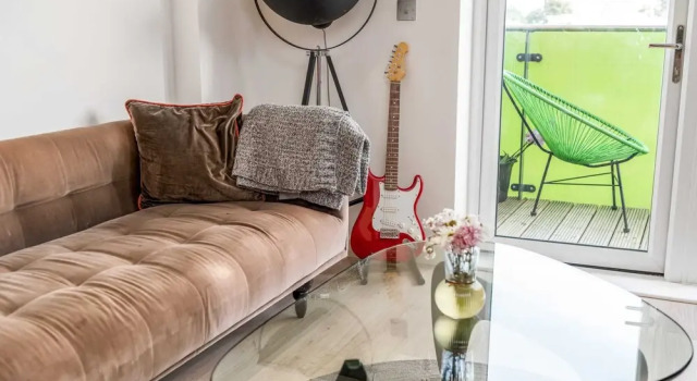 Апартаменты Gorgeous Wembley Flat