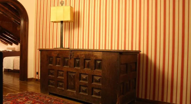 Borda del Vinyer, Book Hotel Sort 