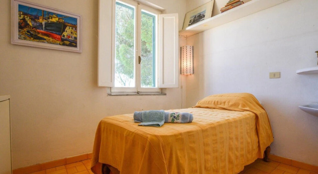 Beautiful Home in San Piero In Campo With Wifi and 4 Bedrooms, Rezervovat Hotel Hotely v Elba s parkováním, Parkování