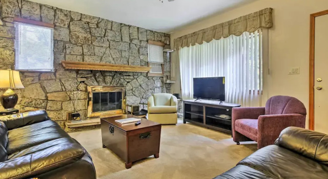 Spacious Apt w/ Yard: 3 Mi to Windham Mountain, Réserver Appartement Windham États-Unis