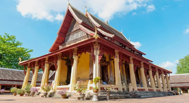 Hongkham Hotel
