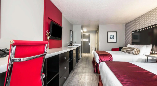 Четырёхместный номер Standard Tilt Hotel Universal-Hollywood, an AGA Collection Hotel