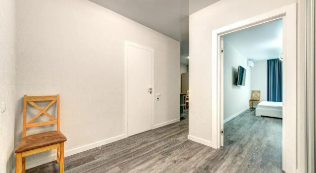 Люкс Deluxe Apartment Voskresenska 18 , Парковые Озера