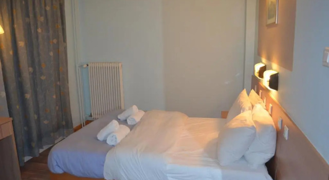 Одноместный номер Standard Rozos Hotel