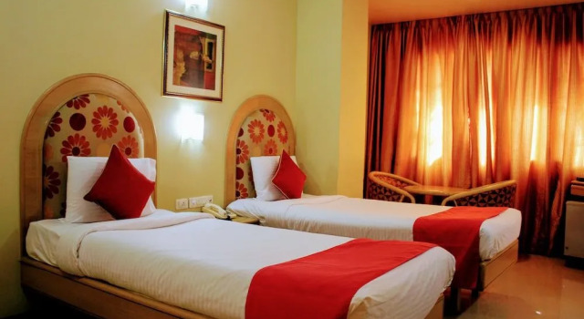 Risalo Hotel Indiranagar, Забронировать Отель Отели Индиранагара 3 звезды, 3*