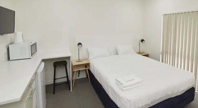 Номер Deluxe Three Palms Lodge