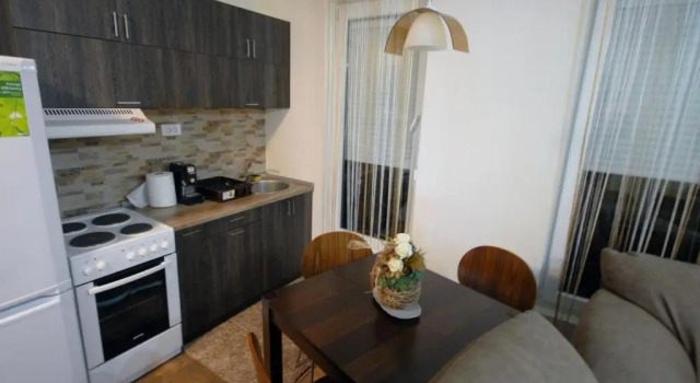 Апартаменты Franstal Apartments