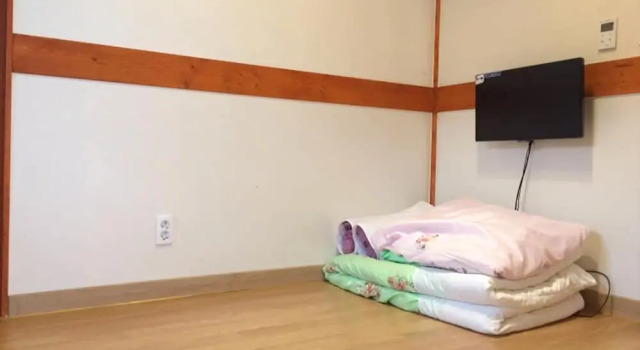 Scenery Haneul in Jeonju, Забронировать Отель Чонджу Чолла-Пукто, рядом с Конфуцианская школа хянгё в Чонджу