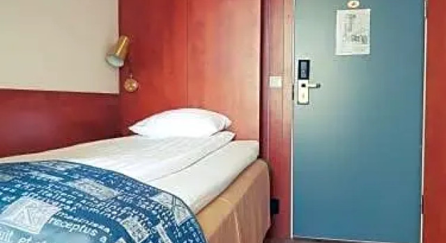 Номер Economy Astoria Hotel