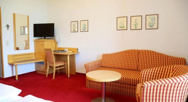 Seegasthof Hoisn Wirt - Hotel mit Wellnessbereich, Забронировать Отель Гмунден Traunsee