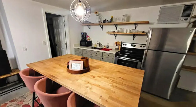 Stunning Phoenix Studio Stylish Oasis in a Prime Location, Забронировать Апартаменты/квартира Финикс Phoenix Metropolitan Area, рядом с The Newton