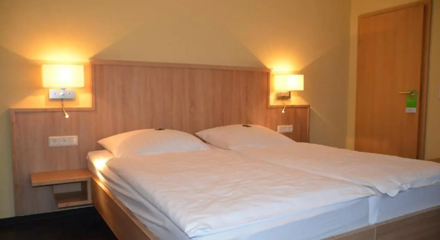 Двухместный номер Comfort Hotel Sassor