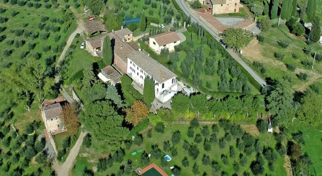 Коттедж Cozy Farmhouse with Swimming Pool in Le Tolfe near Florence