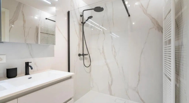 Апартаменты The Waves-Luxurious 3bedroom app w big terrace & garage