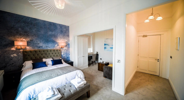 The Strand Hotel, the former residence of Oscar Wilde, Book Hotel Bray Wicklow County