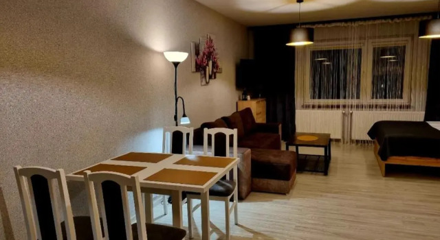 Willa "Aparthause" E-Apartamenty, Book Hotel Mielec Podkarpackie