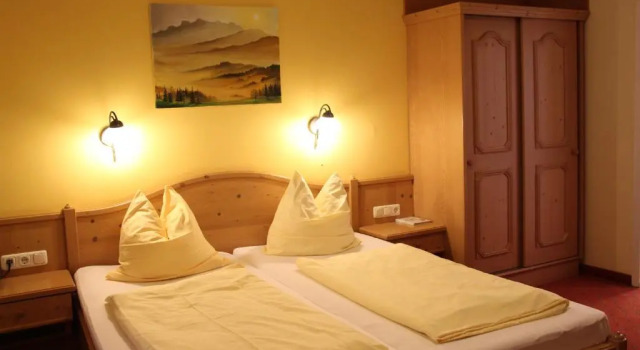 Трёхместный номер Standard с балконом Hotel in the HEART of the Alps