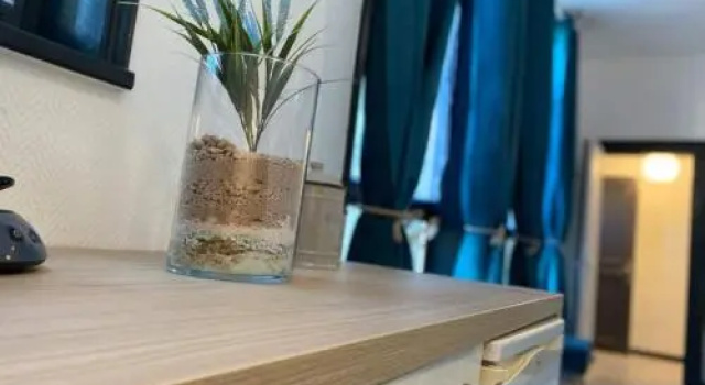 STUDIOS ET APPARTEMENTS EN CENTRE VILLE Boulogne sur mer, Забронировать Отель Отели О-де-Франс с парковкой, Парковка