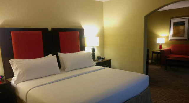 Двухместный номер Standard Holiday Inn Express Hotel & Suites Waller by IHG