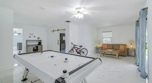 Swim, Hike & Kayak: Crystal River Retreat w/ Yard!, Réserver Maison de vacances Crystal River 