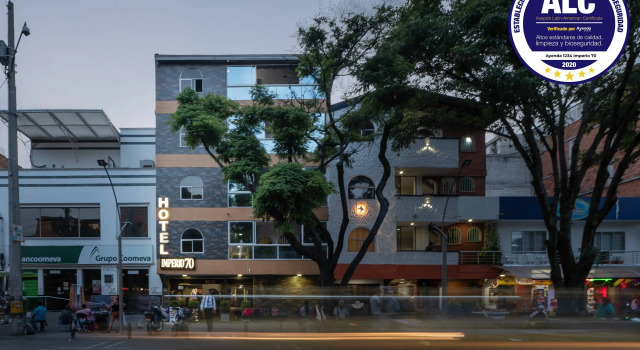 Ayenda 1234 Imperio 70, Book Hotel Laureles - Estadio 