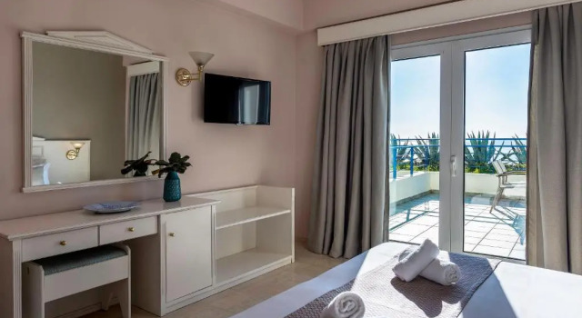 Двухместный номер Standard с видом на море Arion Palace Hotel
