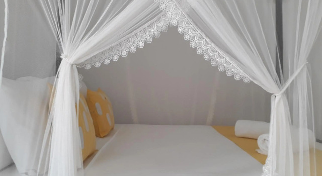 Apna Homestay Apartments, Забронировать Апартаменты/квартира Отели Унаватуна с бассейном, рядом с Japanese Peace Pagoda, Бассейн