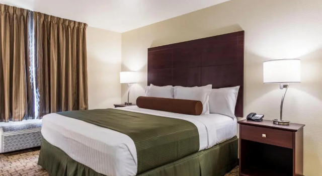 Номер Standard Cobblestone Hotel & Suites - Hutchinson